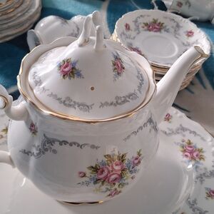 Elegant Floral Teapot with Gold Trim
